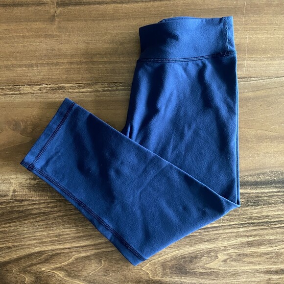 Ivivva Navy Capri Athletic Leggings Girls' 12 - Picture 1 of 11